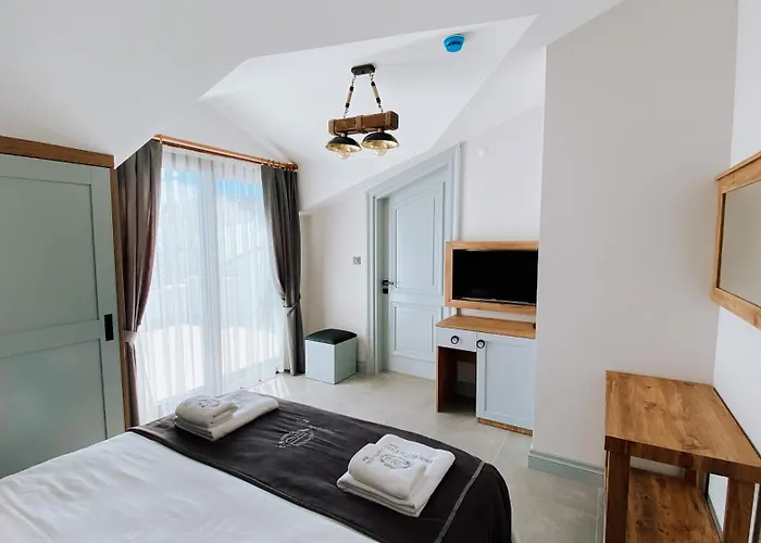 The Pier Of Urla Hotel *