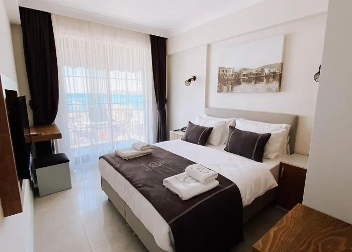 The Pier Of Urla Hotel