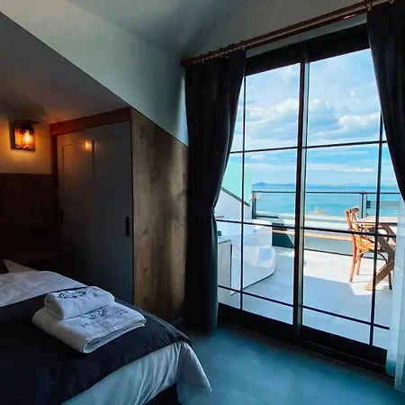 The Pier Of Urla * Esmirna